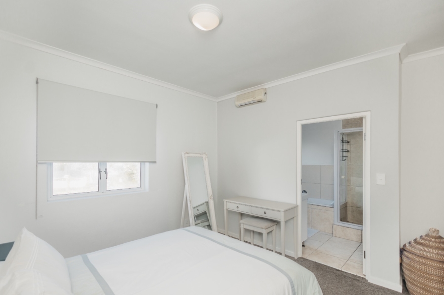 3 Bedroom Property for Sale in Avalon Estate Western Cape
